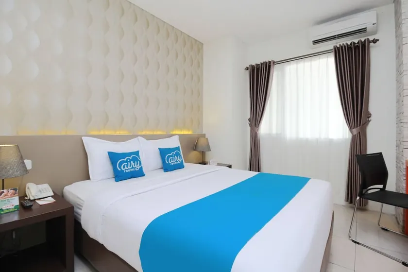 Airy Purwosari Slamet Riyadi 331 Solo - Image 1