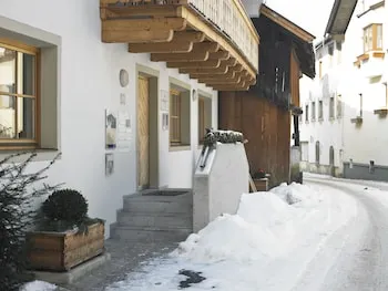 AlpinLodges Oetz - Image 1