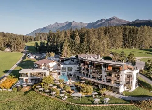 Natur Und Spa Resort Holzleiten - Image 1