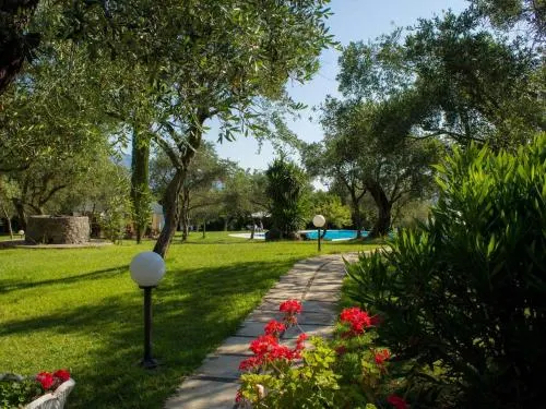 Saint Nicholas Hotel - Image 1