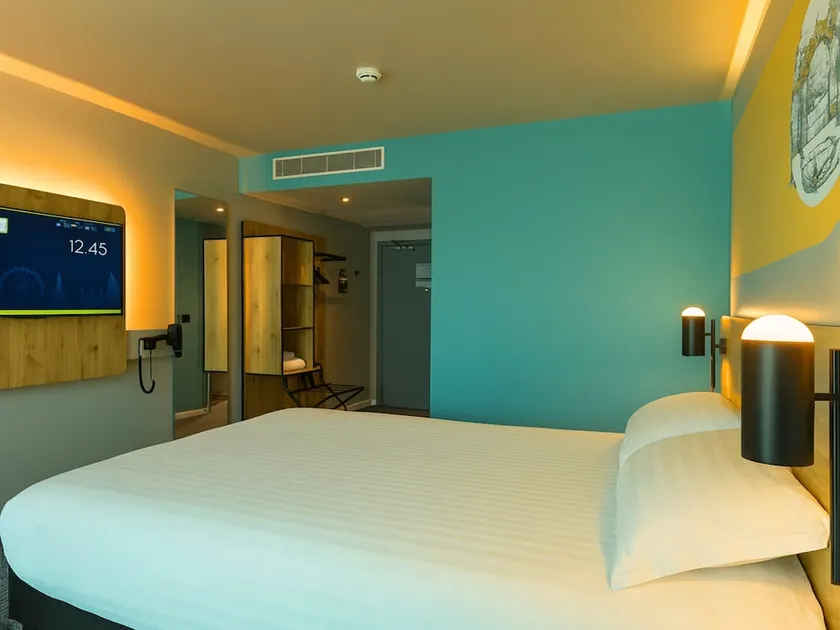 pentahotel Warrington - Image 1