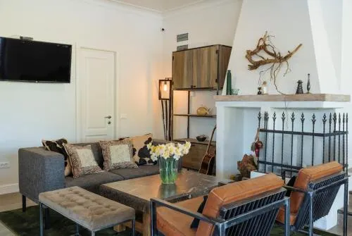 Vernis Boutique & Lodges - Image 1