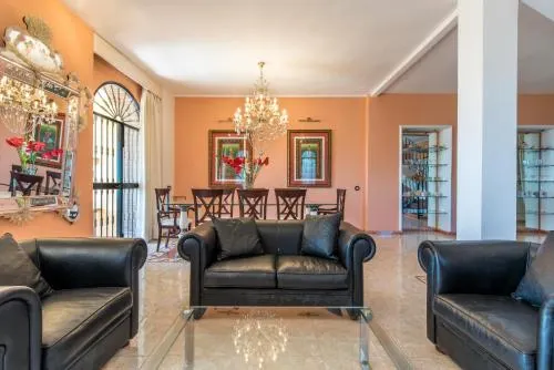 Villa El Buho - Image 1