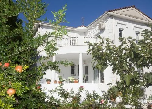 Home Katerina - Image 1