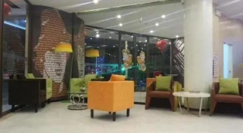 7Days Inn Bo Luo Coach Terminal Station - Image 1