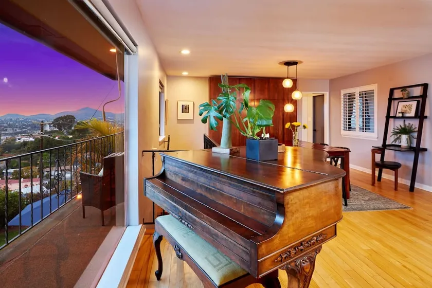La Mesa Lookout With AC BBQ Firepit Pet Friendly - Image 1