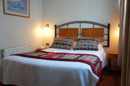 Hotel Plaza Concepción - Image 1