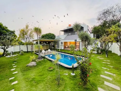 Paradise Pool by JadeCaps Pvt Pool Villa - Image 1