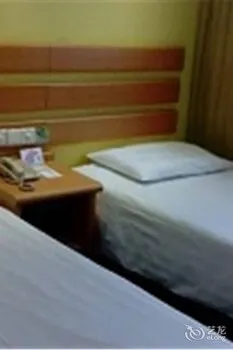 Home Inn - Changsha Stadium Branch - Image 1