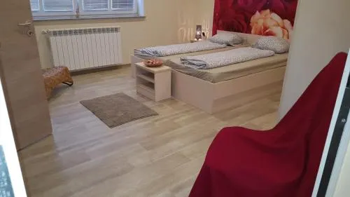Guest House Prenocisca Vrtnica - Image 1