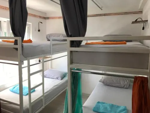 FreeFlow Hostel - Image 1