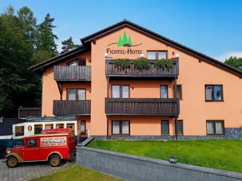Meister BÄR HOTEL Hotel am Wald - Image 1