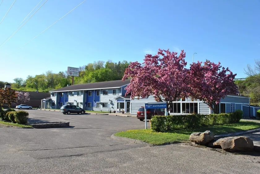 Rodeway Inn Red Wing - Image 1