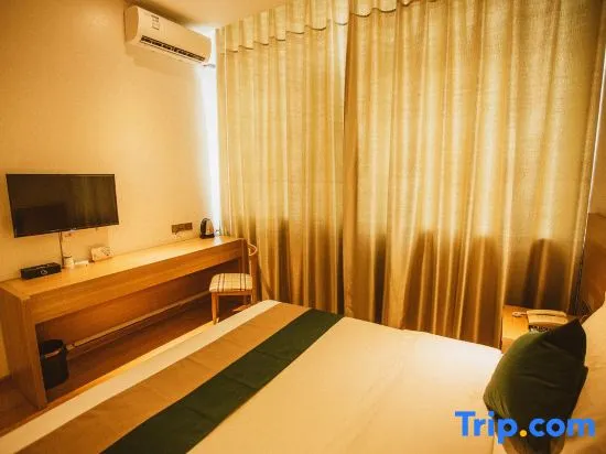 Qianyu Tianxiao Hotel - Image 1