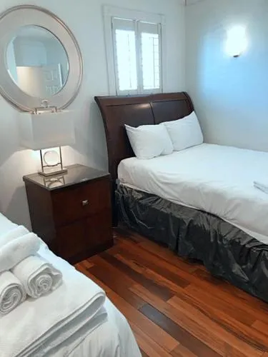 Grand Family Condo - Image 1