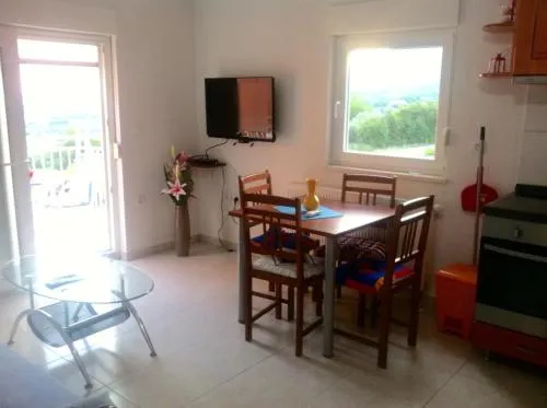 Apartment Niki 2 - Image 1