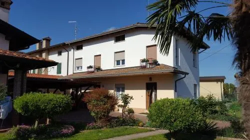 La Casa di Lisa a 20 km dal mare - Image 1