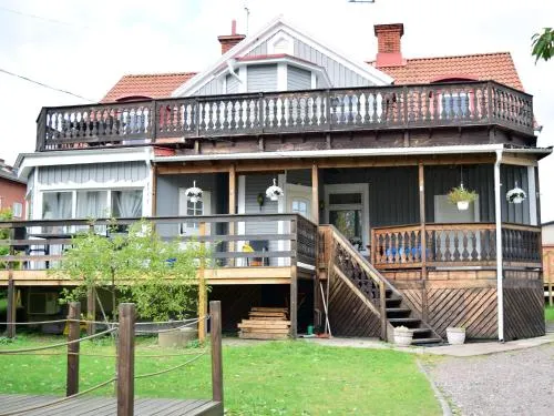 Villa Nostalgia - Image 1