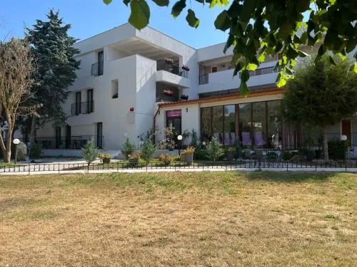 Hotel Violeta - Image 1