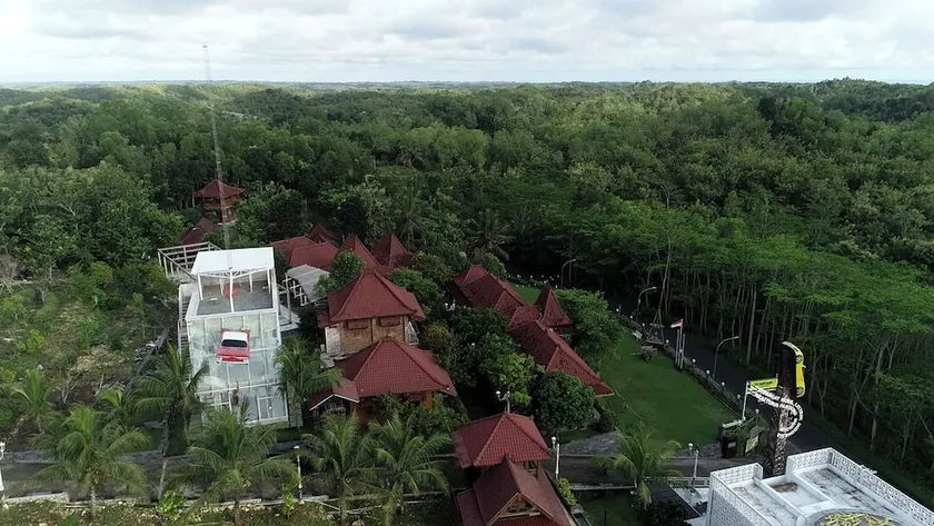 Blarak Villa - Image 1