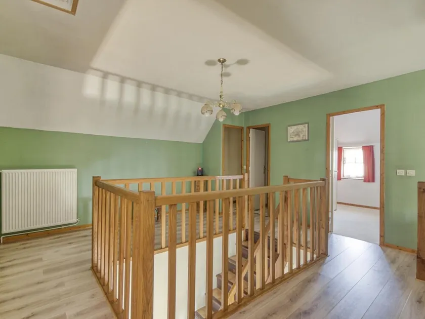 Enticing Holiday Home in Berigny with Swimming Pool - Image 1
