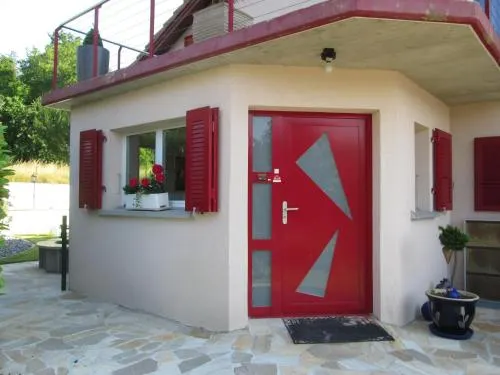 Bed & Breakfast Yvonand - Image 1