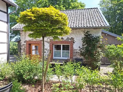 Ferienhaus Altes Backhaus - Image 1