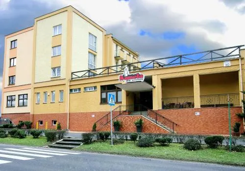 Dom Wczasowy Kamela - Image 1