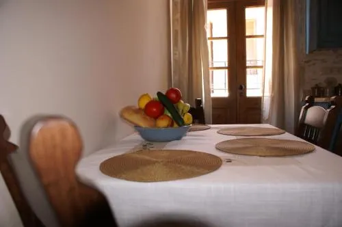 Villa Kamares Boutique Spa Apartments - Image 1