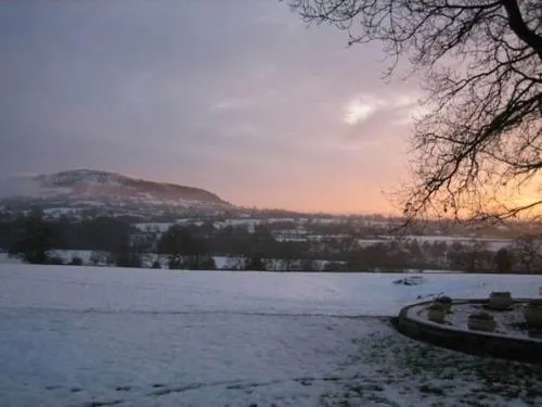 Ladderstile Retreat - Image 1