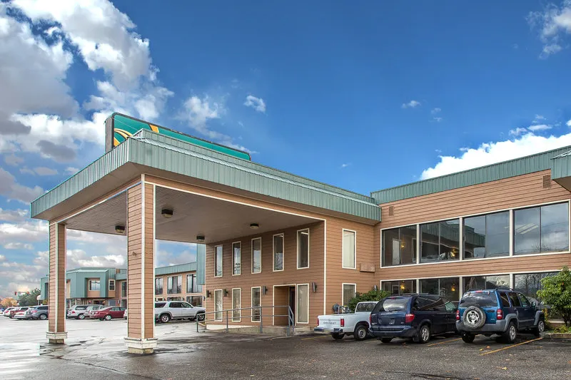 Quality Inn - Image 1