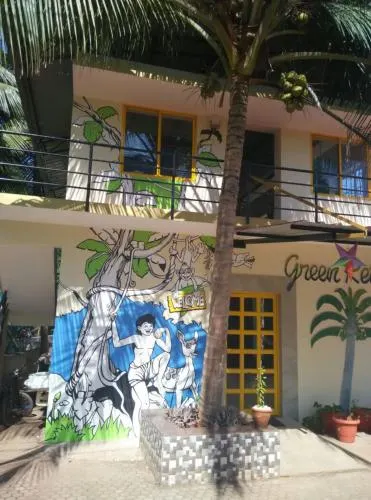 Green Retreat Second Home - Image 1