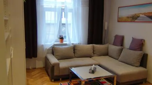 Best Residence Palmovka - Image 1