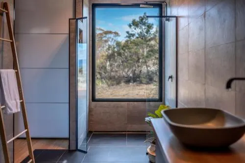 Searene - Freycinet Holiday Houses - Image 1