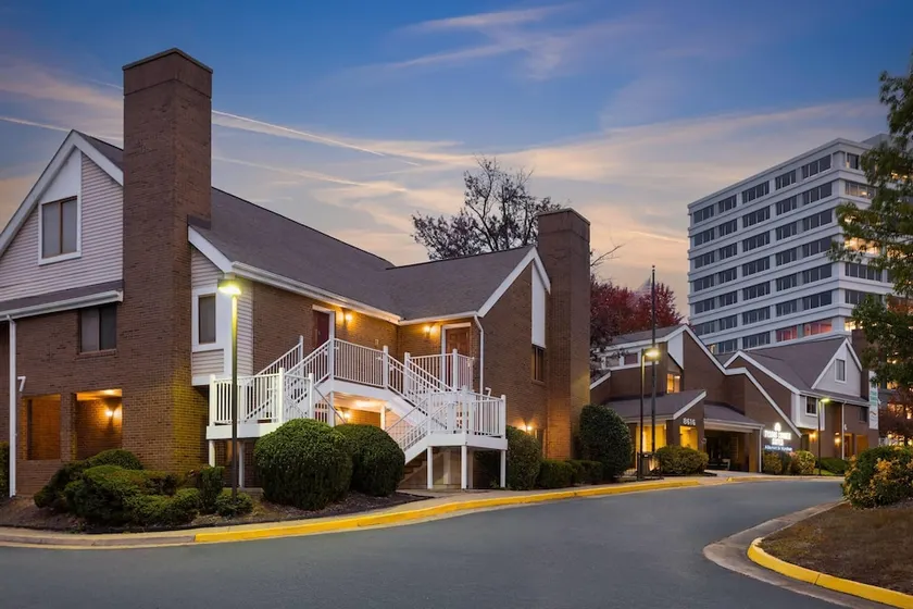 Tysons Corner Suites A Baymont By Wyndham - Image 1