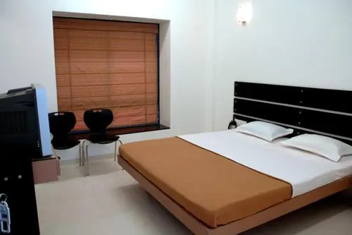 Manmandir Executive - Image 1