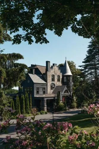 Norumbega Inn - Image 1