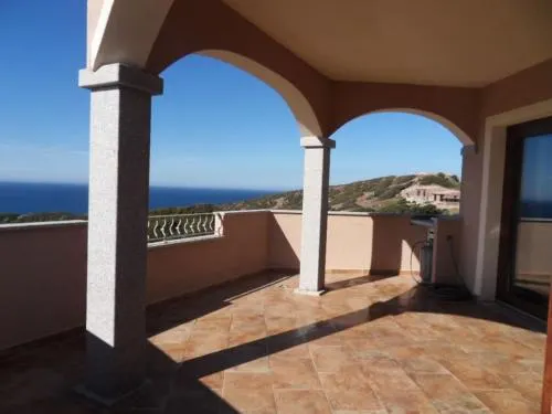 bella vista - Image 1