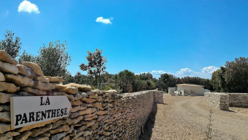 La Parenthese - Image 1