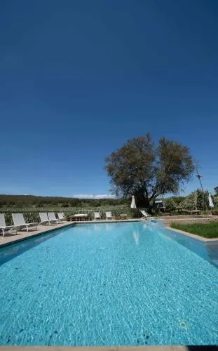 RaMi Rural Resort con piscina e vicino al mare - Image 1