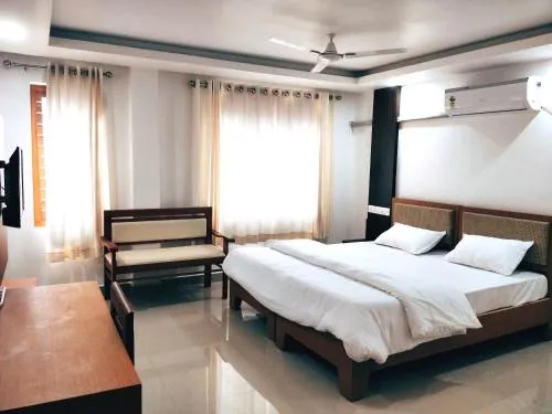 Prajapuri Hotel - Image 1