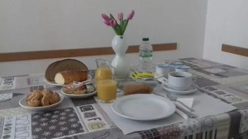Bed and Breakfast Piazza - Image 1