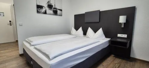 Melvi Hotel Göppingen - Image 1