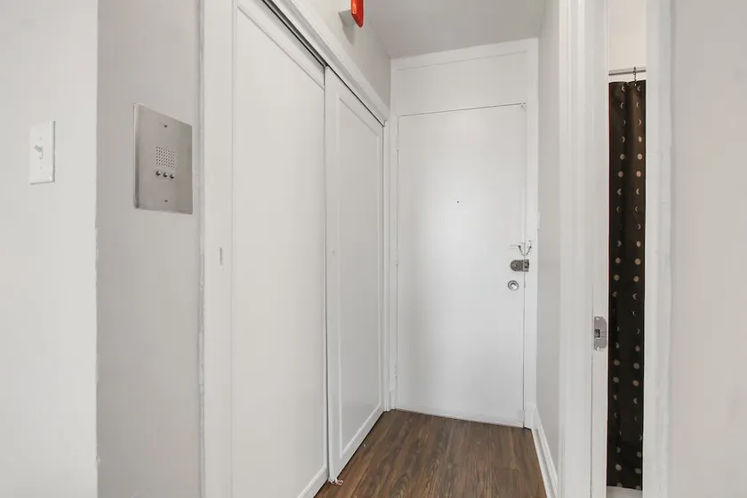 1BR Smart Stay - BS 908 - Image 1
