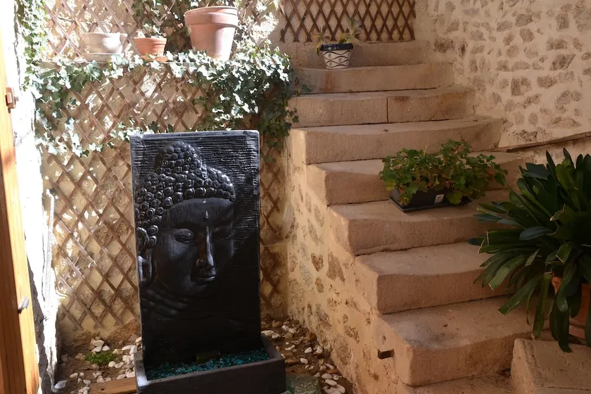 Maison D’Hote Le Couvent Cote Jardin - Image 1