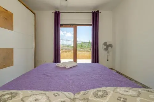 Villa Longfield - Image 1