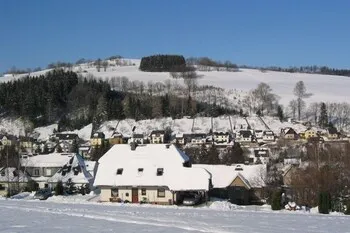 Beautiful Apartment in Pöhla Saxony near Ski Area - Image 1