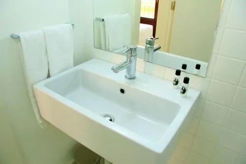 Hostel 4U - Image 1