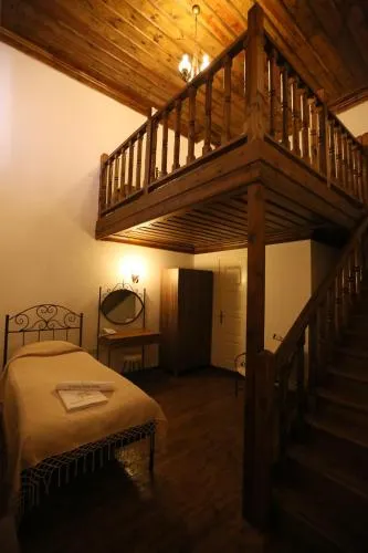 Zincirli Han Oteli - Image 1