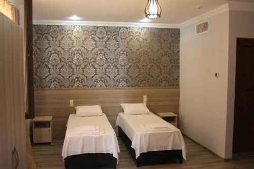 Hotel Iveria - Image 1